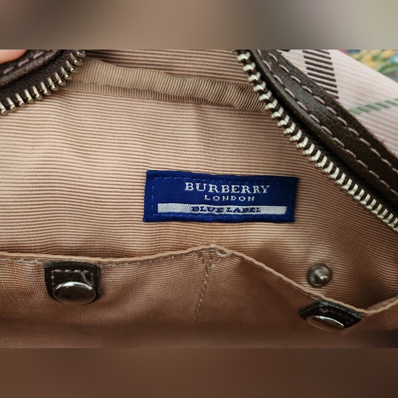Burberry blue label purse - Picture 3 of 8